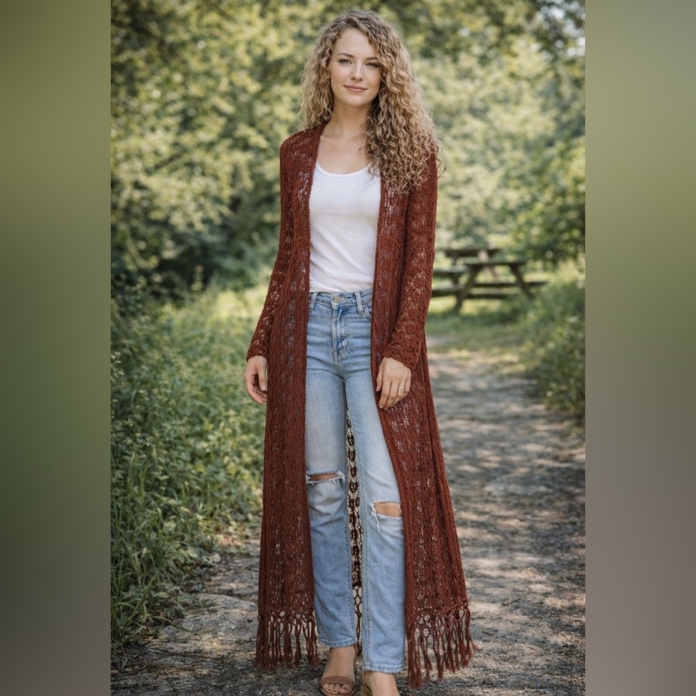 Monroe & Main Muted Burgundy Open Knit Long Fringe Duster Sz M Coastal Cowgirl